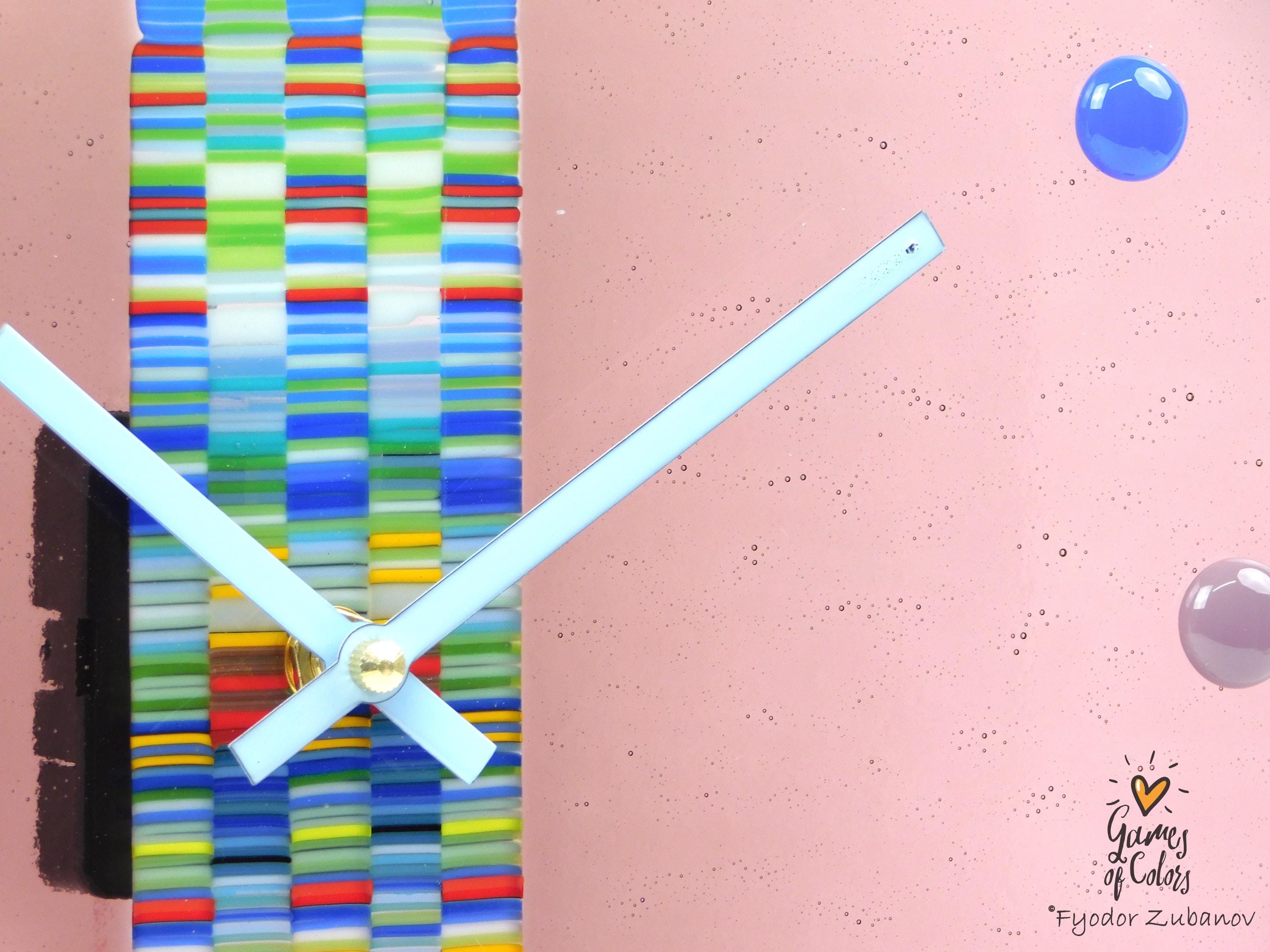 A decorative wall clock "Sweet candy. Cranberry juice"; Square clock; quartz clock; battery powered; art glass; Violet;